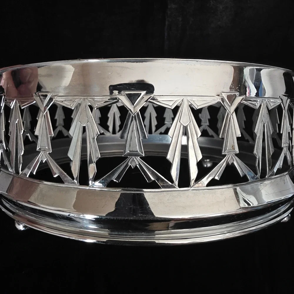 Royal Rochester Royalite Fraunfelter Casserole w Art Deco Chrome Carrier Stand
